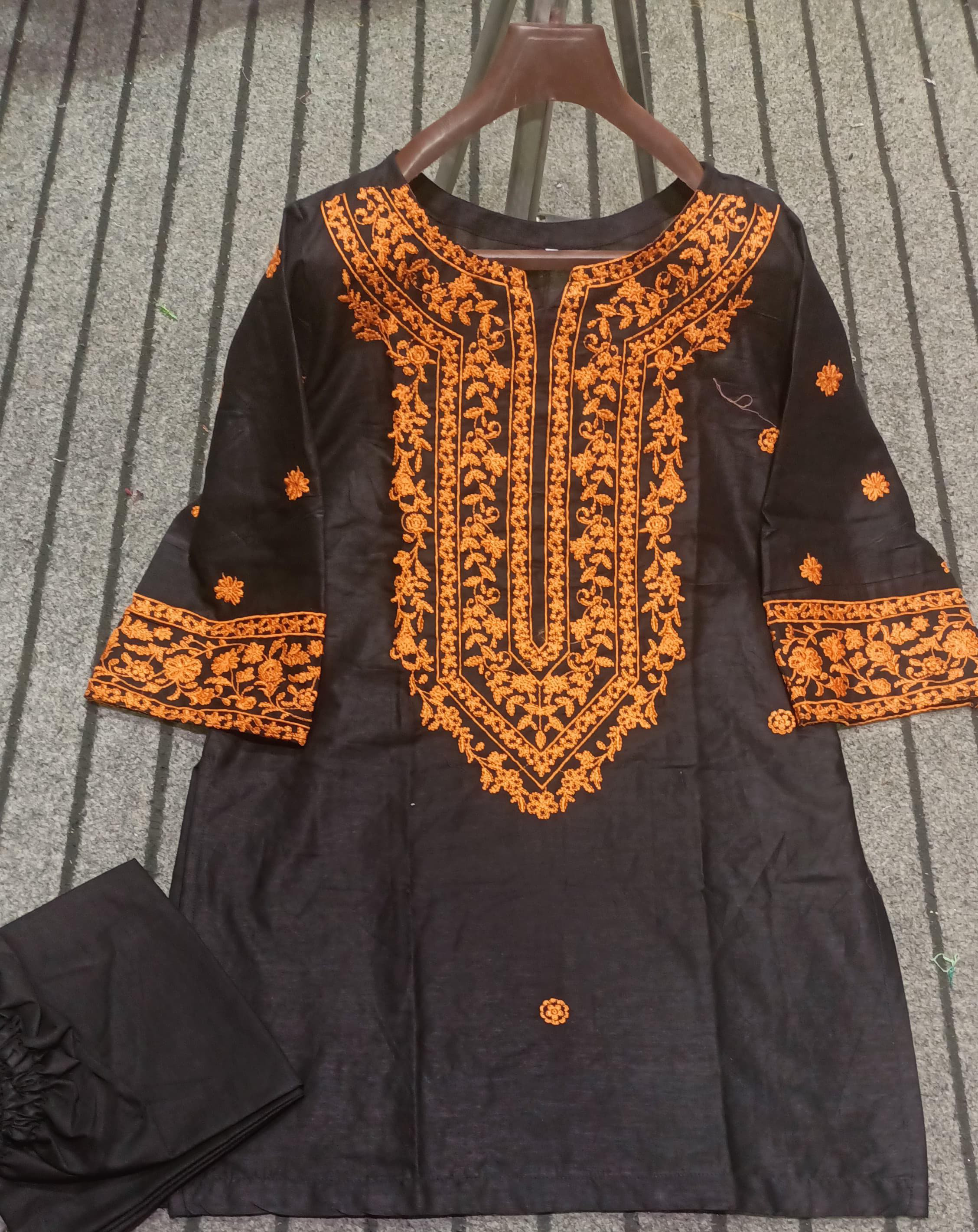 '-LONG NECK Embroidery Round Shirt With PLAZO