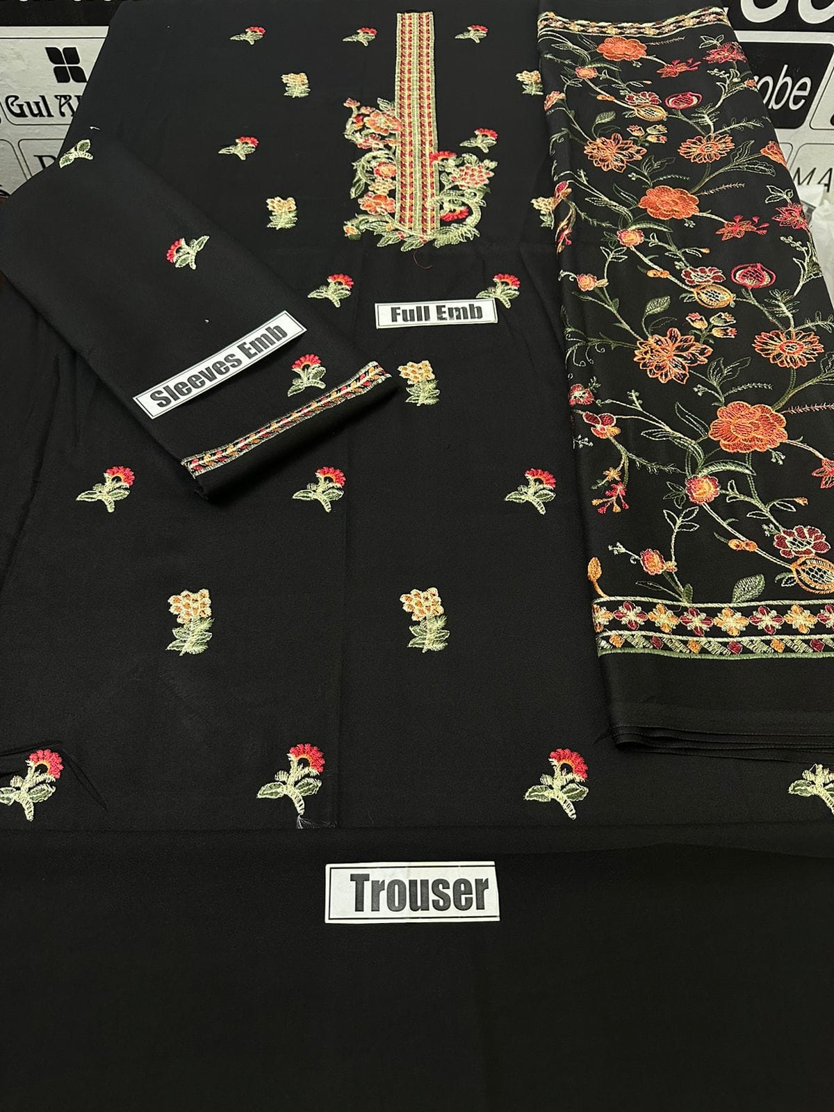 Dhanak Embroidered 3-Piece Suit with Embroidered Shawl