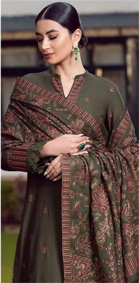 Dhanak Embroidered 3-Piece Suit 💖