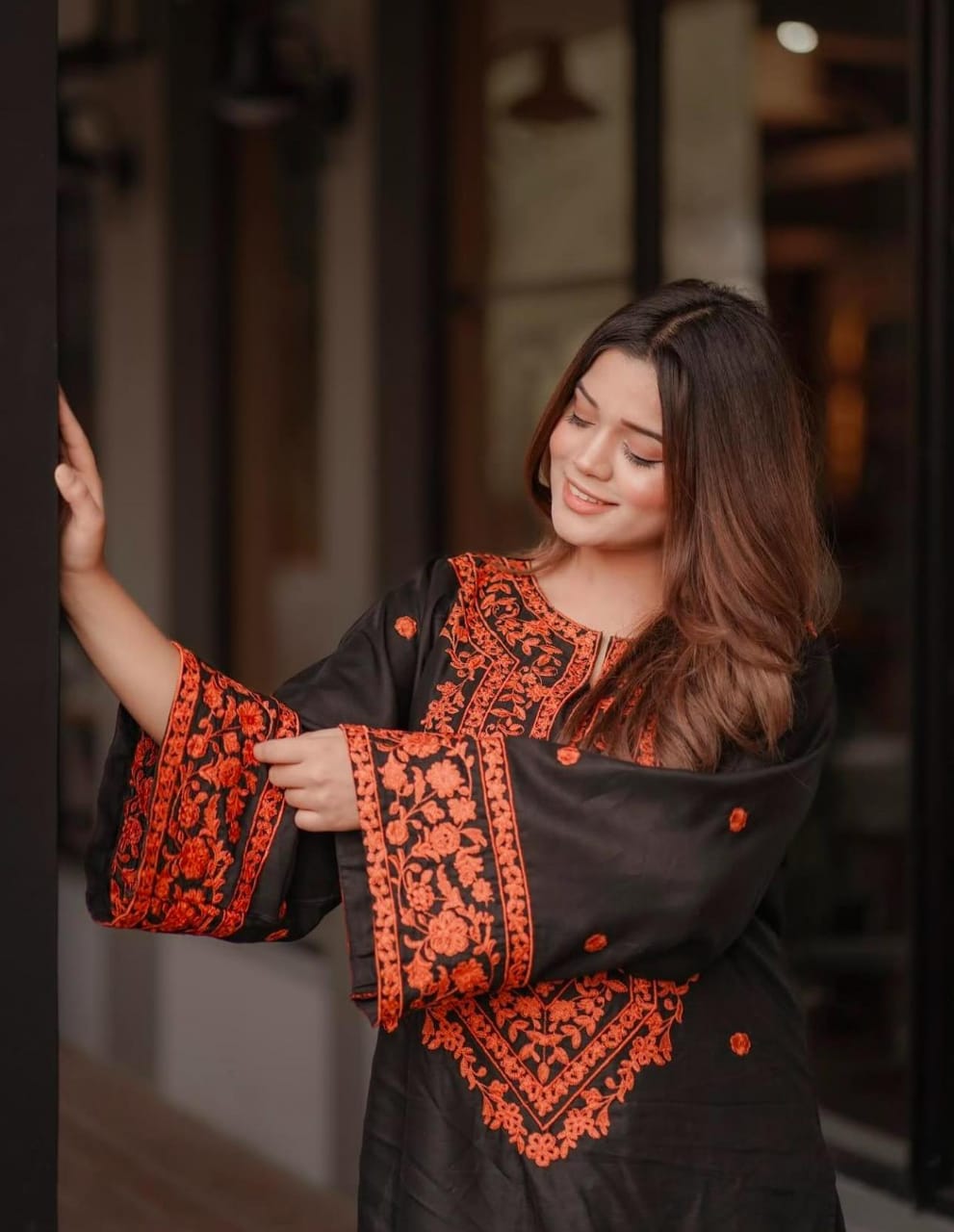 '-LONG NECK Embroidery Round Shirt With PLAZO