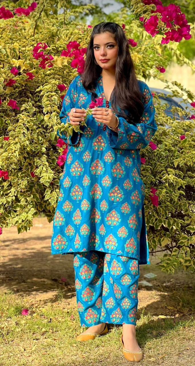 Multi ladies 2pcs suit summer collection