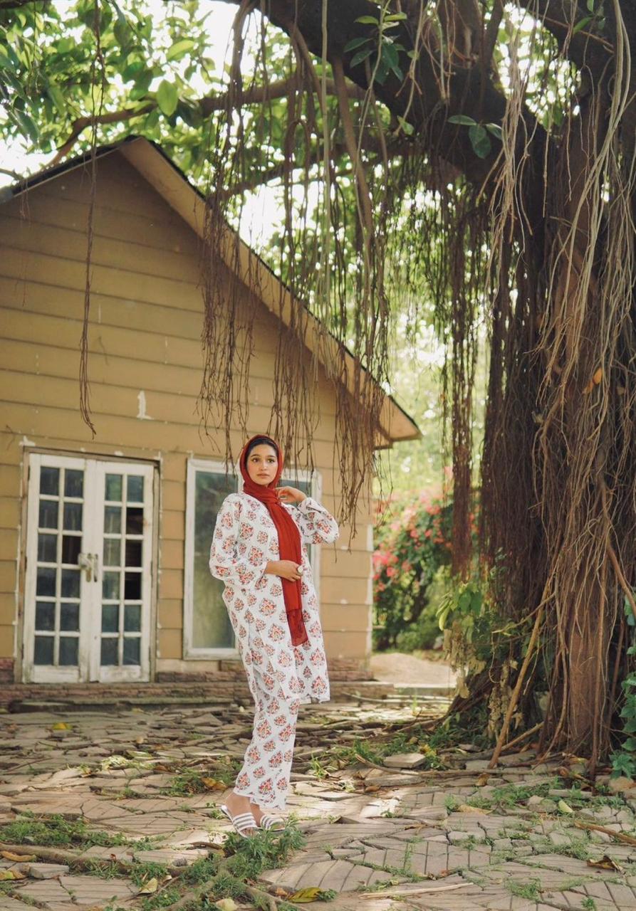 Multi ladies 2pcs suit summer collection